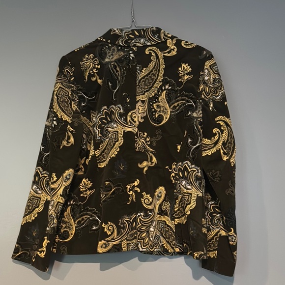 Grace Elements Black and Gold Tailored Blazer - Picture 6 of 7